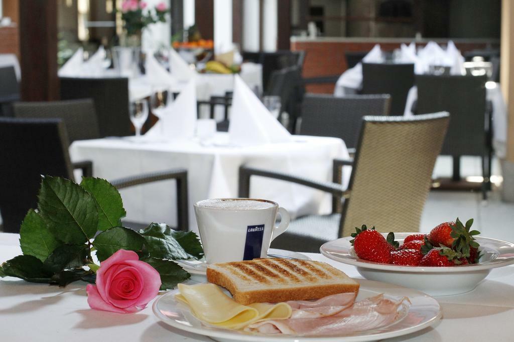 Hotel Parco Di Schoenbrunn Vienna City Restaurang bild